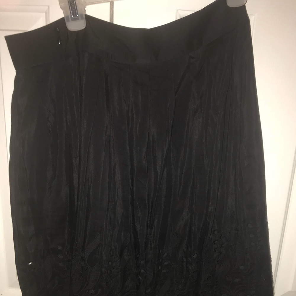 Anne Taylor a line skirt w/ hole punch pattern